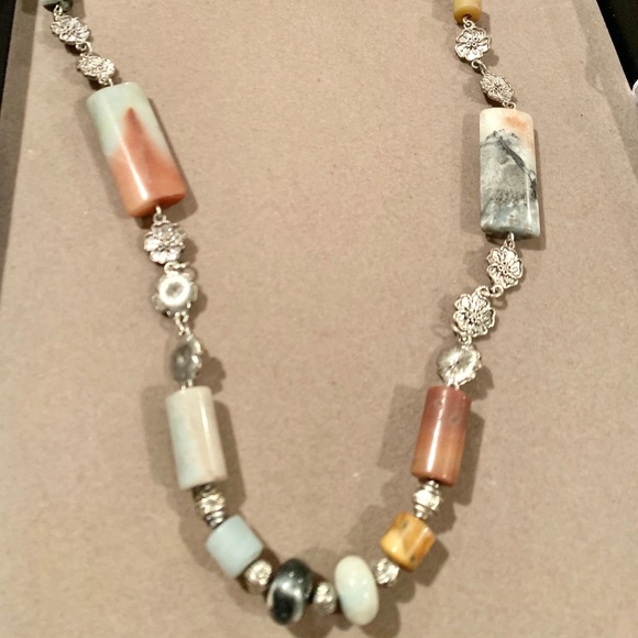 Premier Designs Natural Wonders Necklace - Picture 3 of 3